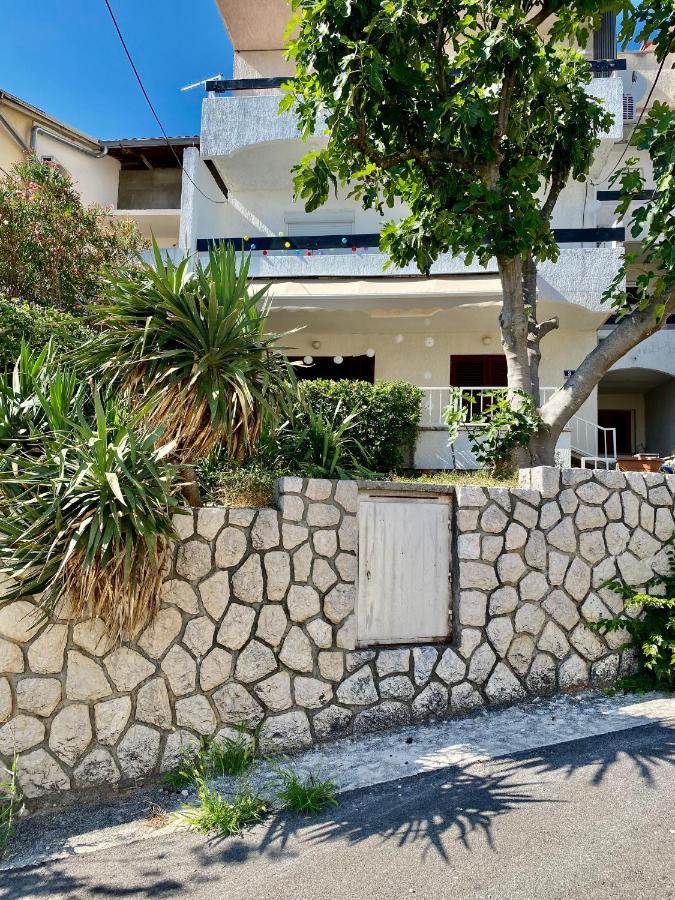 Appartamento Modern Couples Coastal Getaway Mm Crikvenica Esterno foto